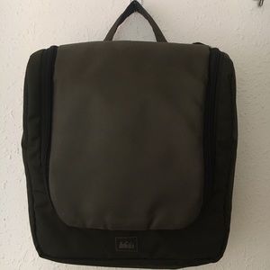 REI Hanging Toiletries Bag